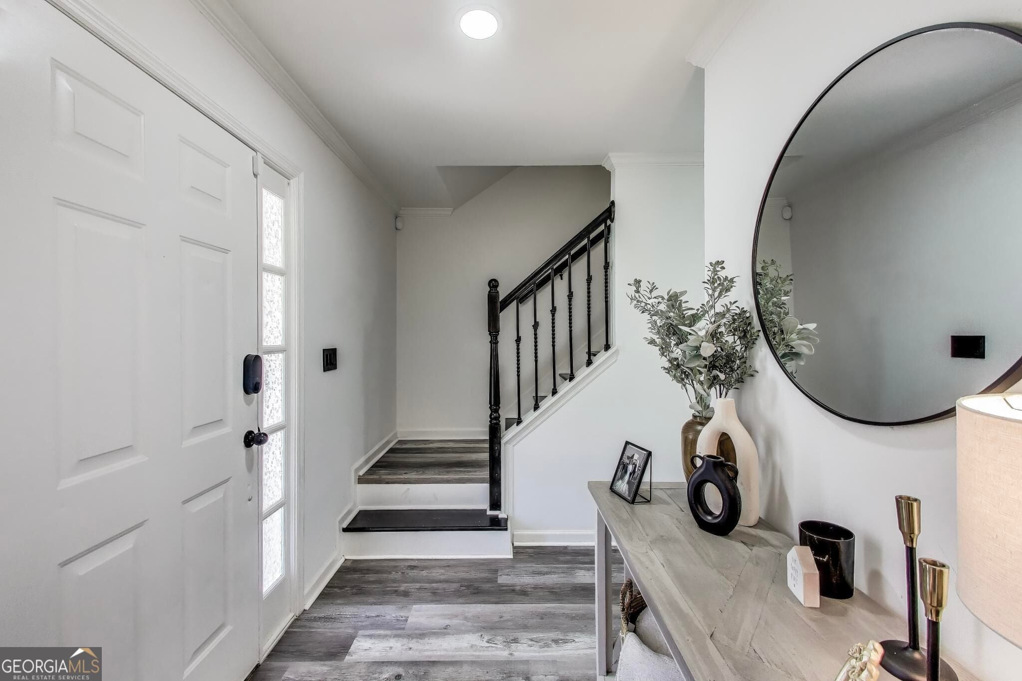 200 Tait RD
