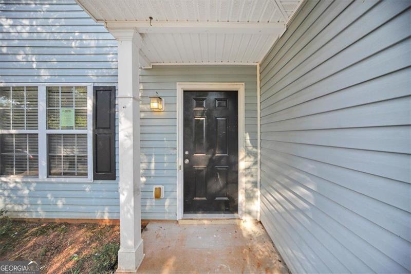 4273 CHESTNUT LAKE