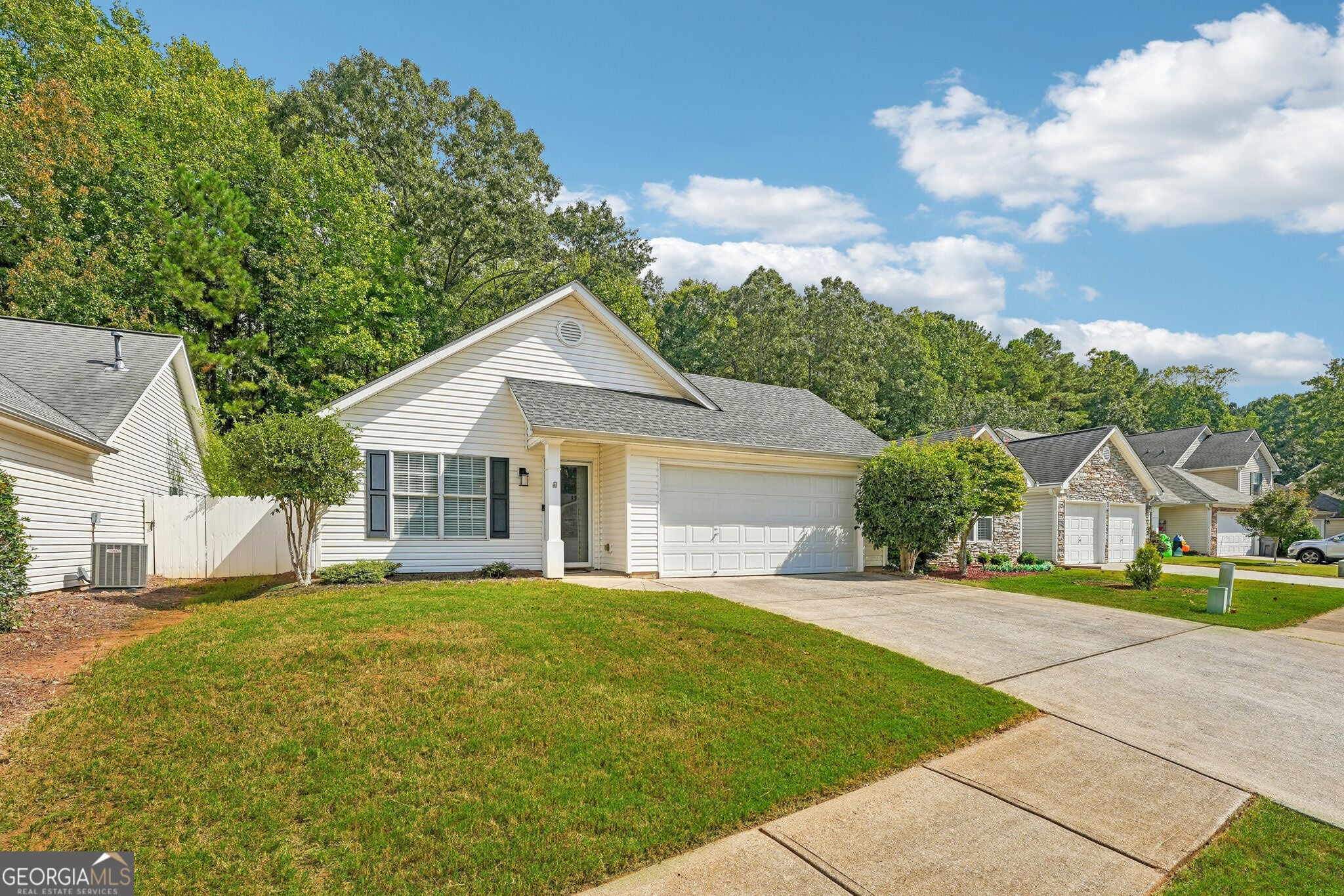 3193 Liberty Commons DR NW