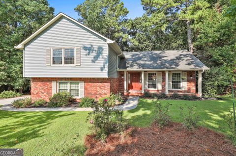 201 Lanyard LOOP Peachtree City GA 30269