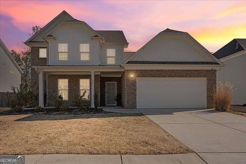 Photo of 669 Fairway Drive, Acworth, GA 30101 (MLS # 10681657)