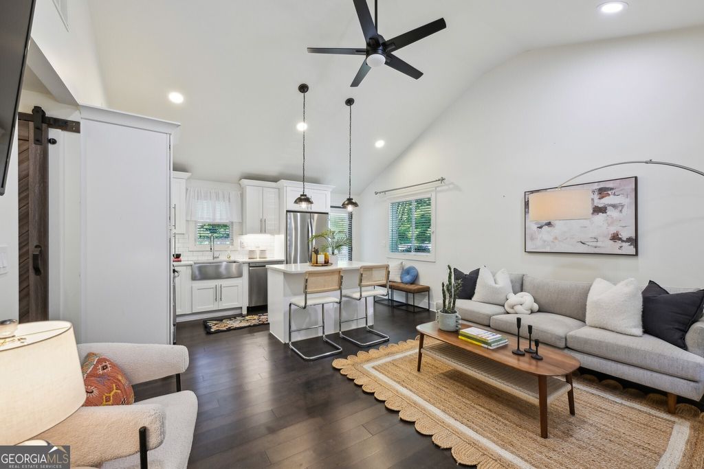 Photo of 198 Clay Street SE #G, Atlanta, GA 30317 (MLS # 10680700)