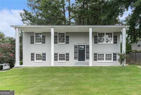 Photo of 2946 CARRIAGE Lane, Atlanta, GA 30349 (MLS # 10566066)