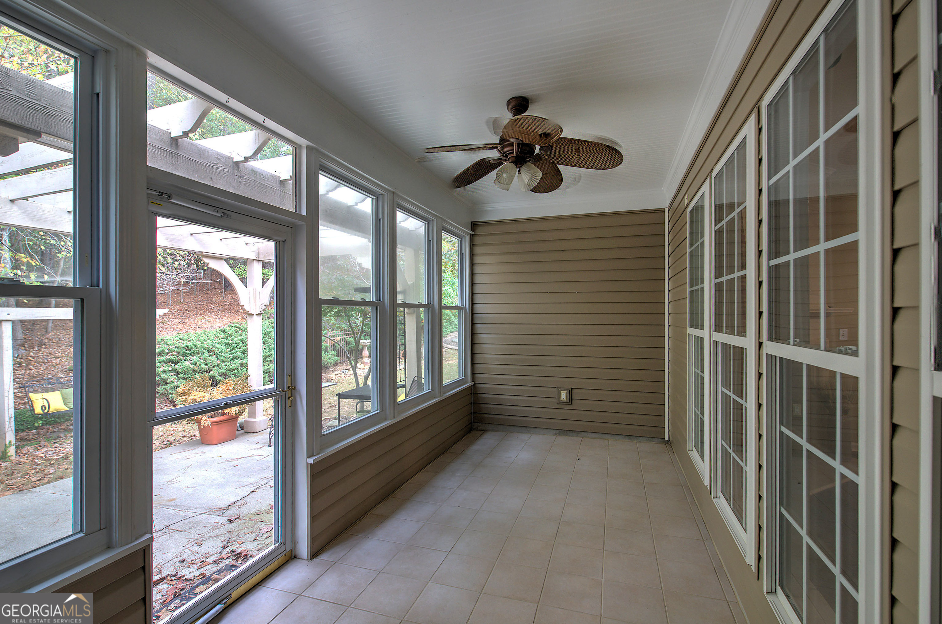 Woodstock, Georgia 30189, United States, 4 Bedrooms Bedrooms, ,3 BathroomsBathrooms,Residential,Pending,43597