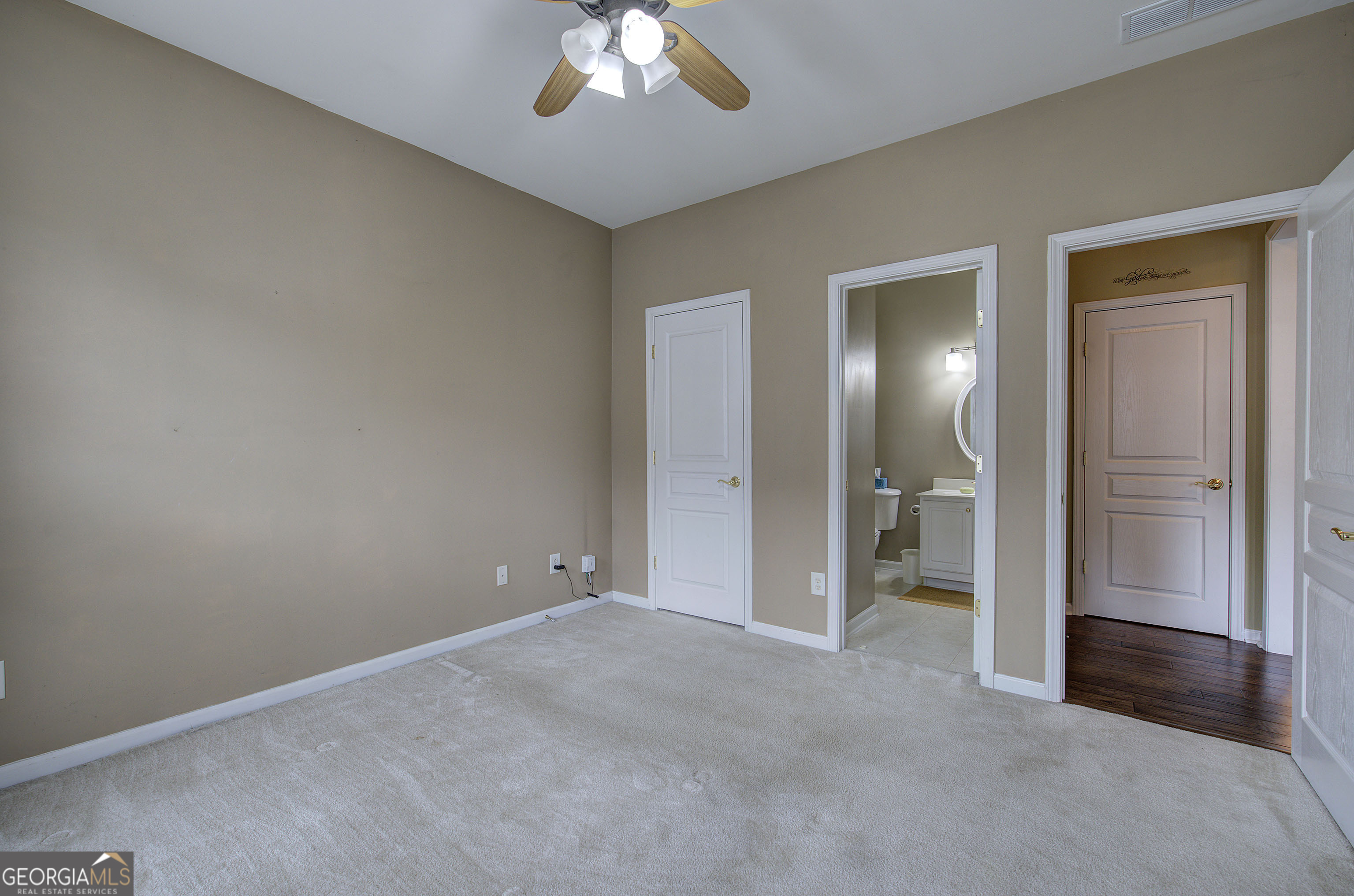 Woodstock, Georgia 30189, United States, 4 Bedrooms Bedrooms, ,3 BathroomsBathrooms,Residential,Pending,43597