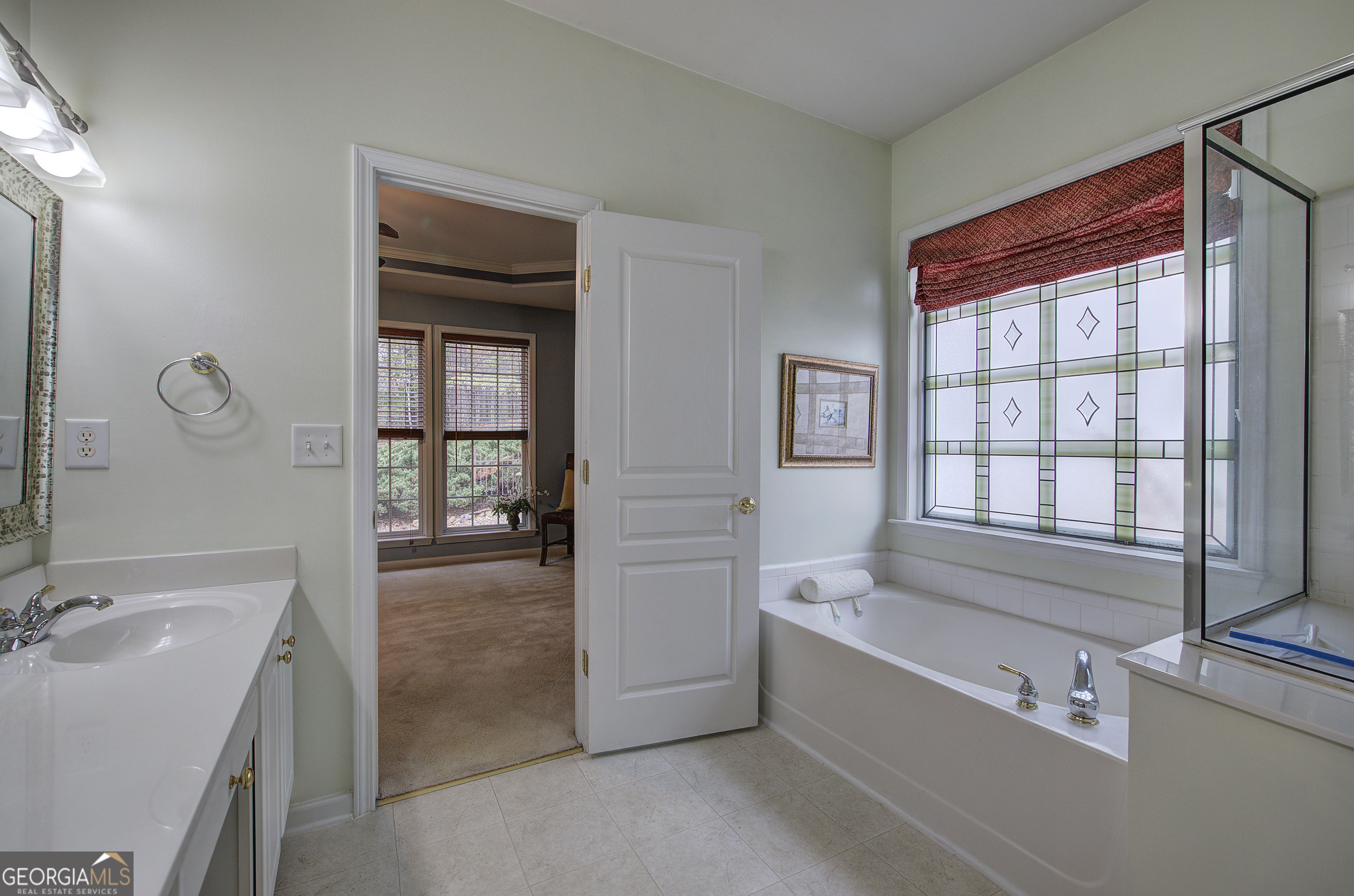 Woodstock, Georgia 30189, United States, 4 Bedrooms Bedrooms, ,3 BathroomsBathrooms,Residential,Pending,43597