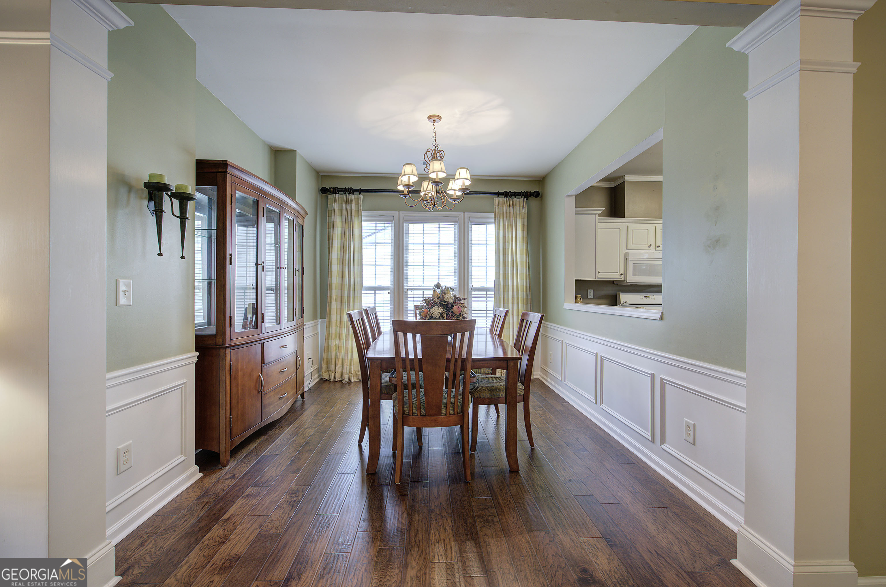 Woodstock, Georgia 30189, United States, 4 Bedrooms Bedrooms, ,3 BathroomsBathrooms,Residential,Pending,43597