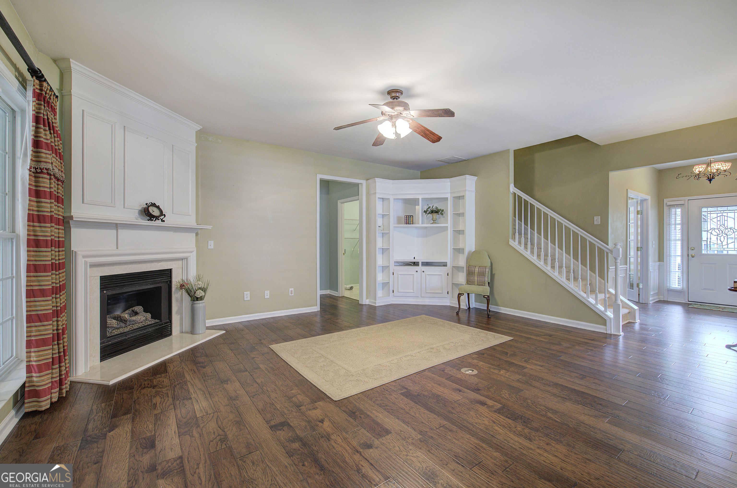 Woodstock, Georgia 30189, United States, 4 Bedrooms Bedrooms, ,3 BathroomsBathrooms,Residential,Pending,43597