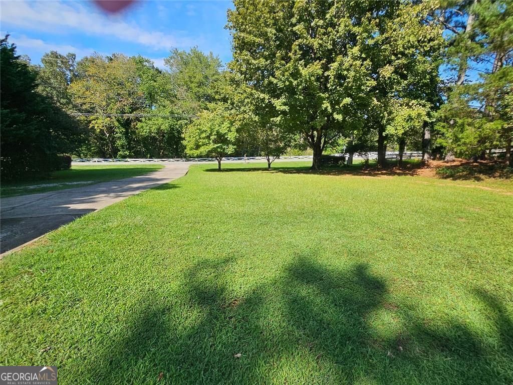 2248 War Hill Park RD