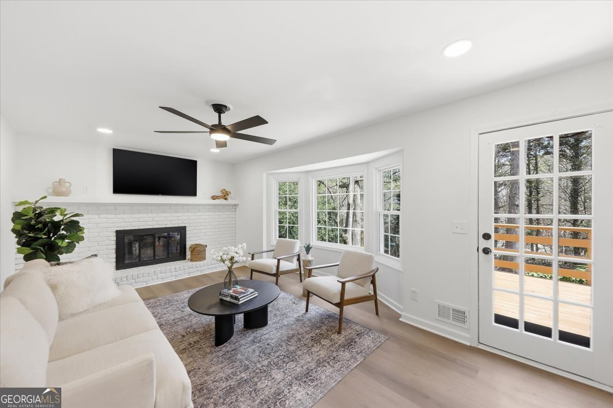 564 Deer RUN SW