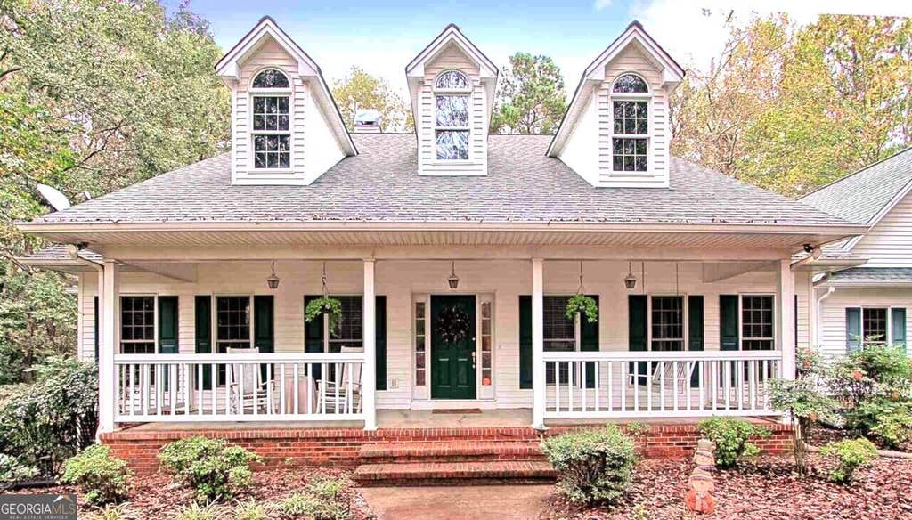 Photo of 6582 Aquila Drive, Morrow, GA 30260 (MLS # 10822117)