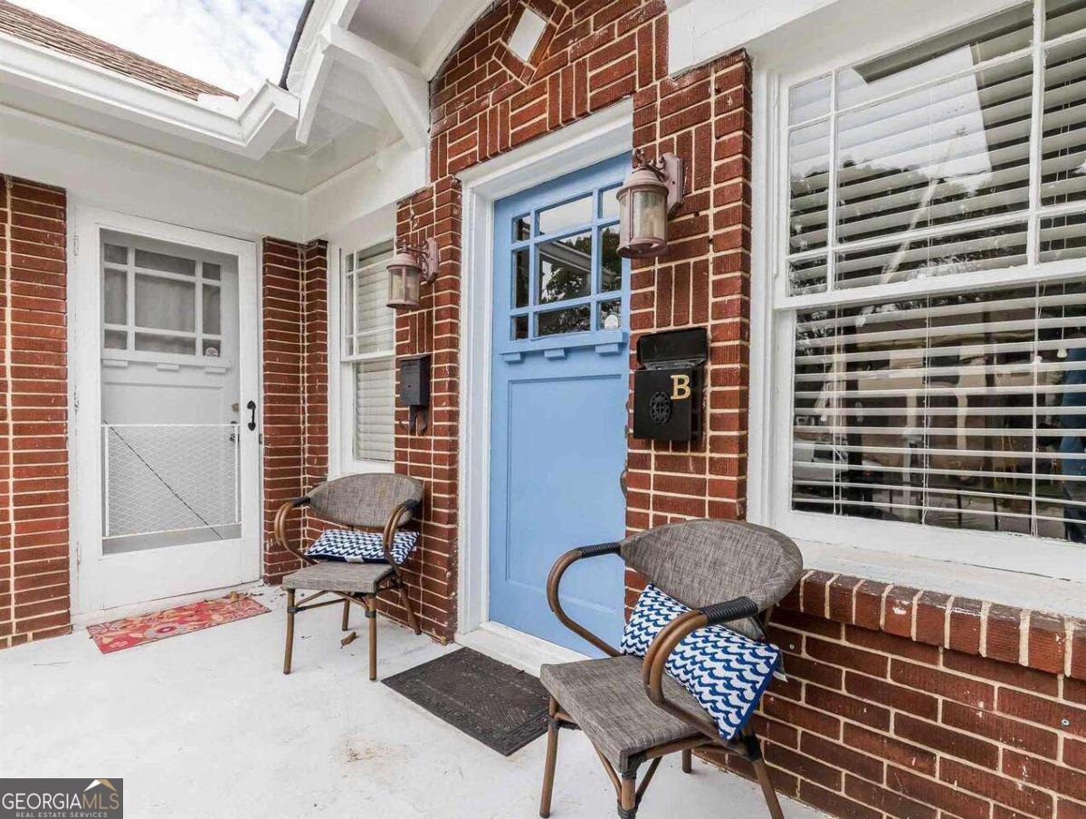 1269 N Highland AVE NE