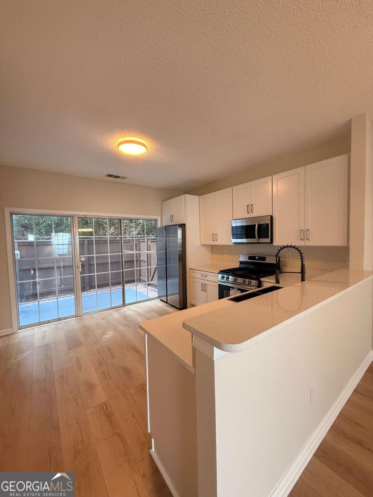Devonshire - Residential Lease