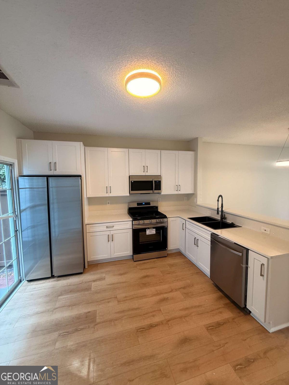 Devonshire - Residential Lease