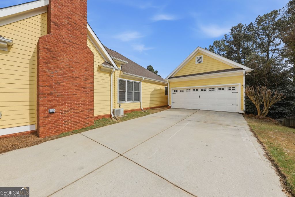 Photo of 1071 Brush Arbor Circle, Mcdonough, GA 30252 (MLS # 10719559)