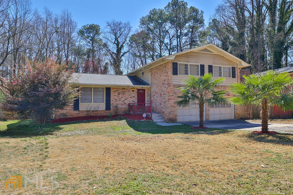 LOCATION, LOCATION!! This home is centrally located between I-285 and I-85 in a highly sought-after city of Doraville. Only 10-15 mins from Downtown ATL, Decatur, Perimeter and many nearby shopping and restaurants! Property has 4 bedrooms, 2 full baths and is currently vacant. Ready to MOVE IN! Best of all, there is NO HOA!