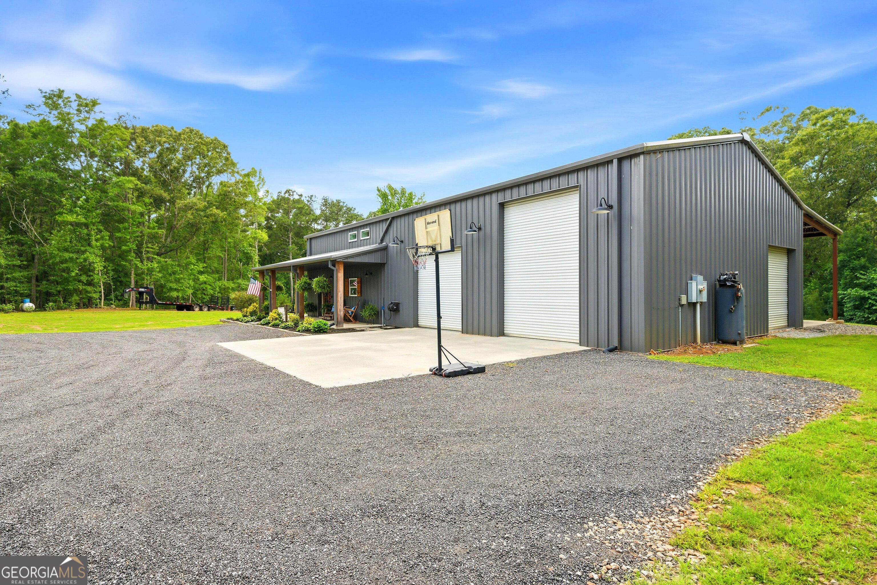 76 Avery RD