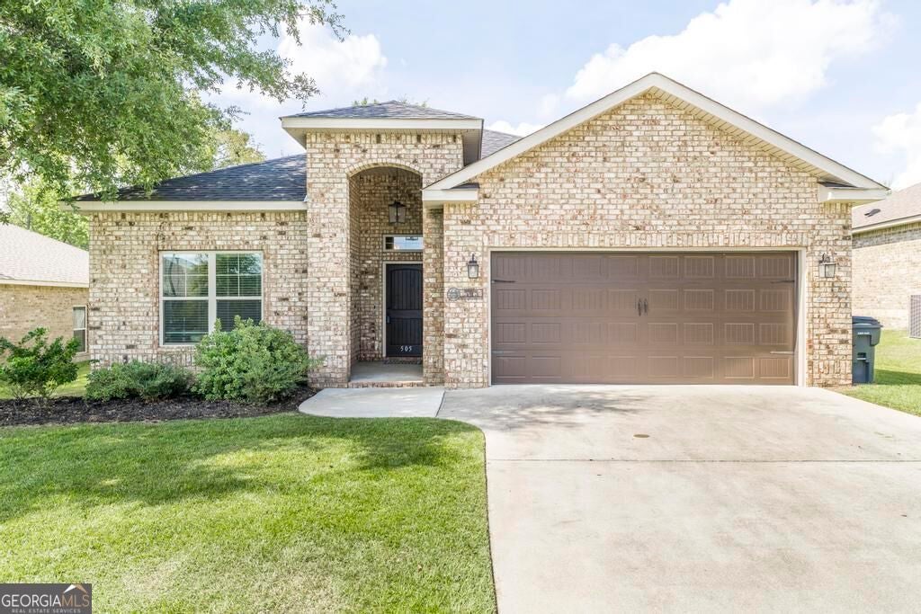 Photo of 505 Preservation Parkway, Perry, GA 31069 (MLS # 10849647)