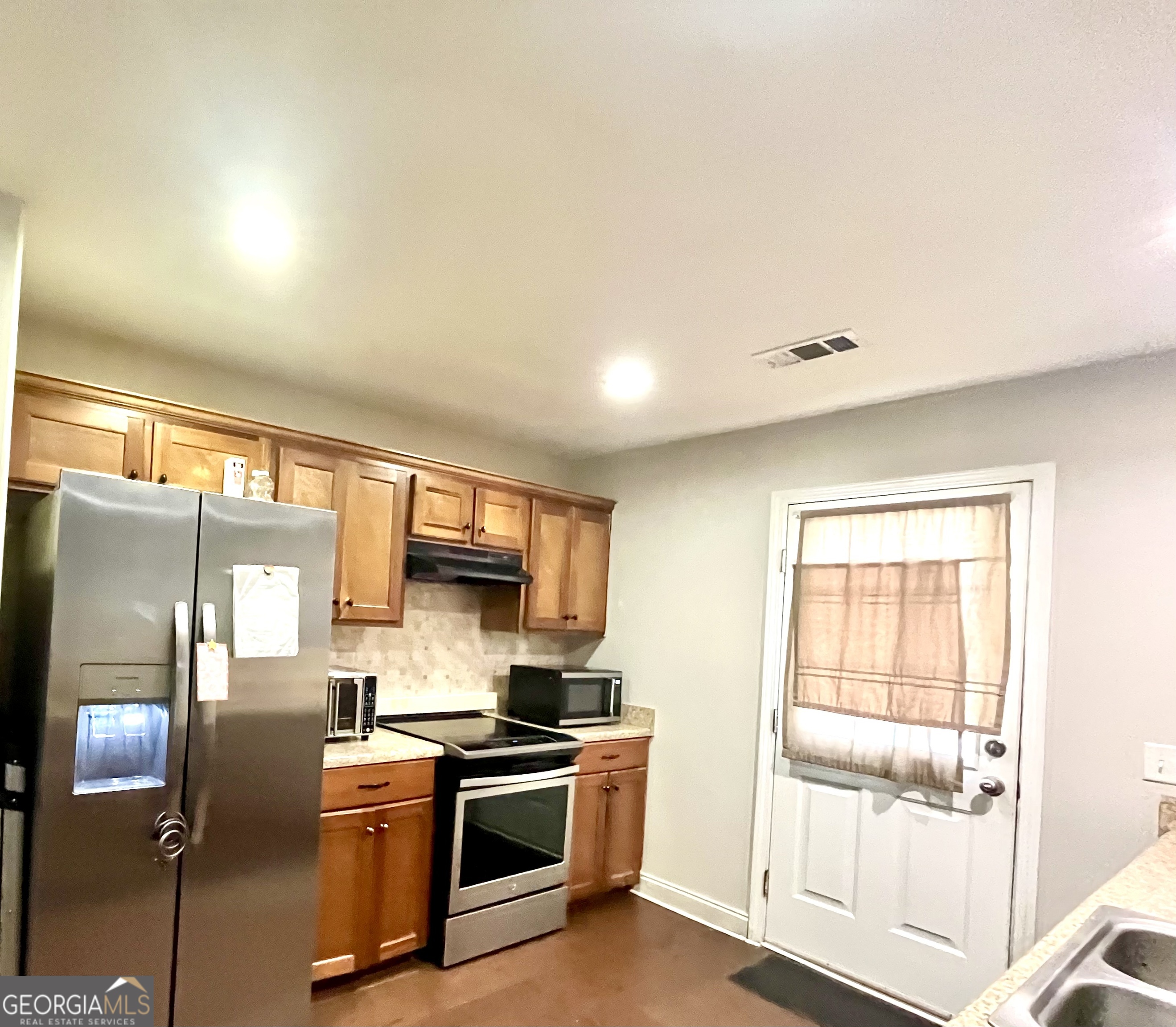 2 Farrington CT