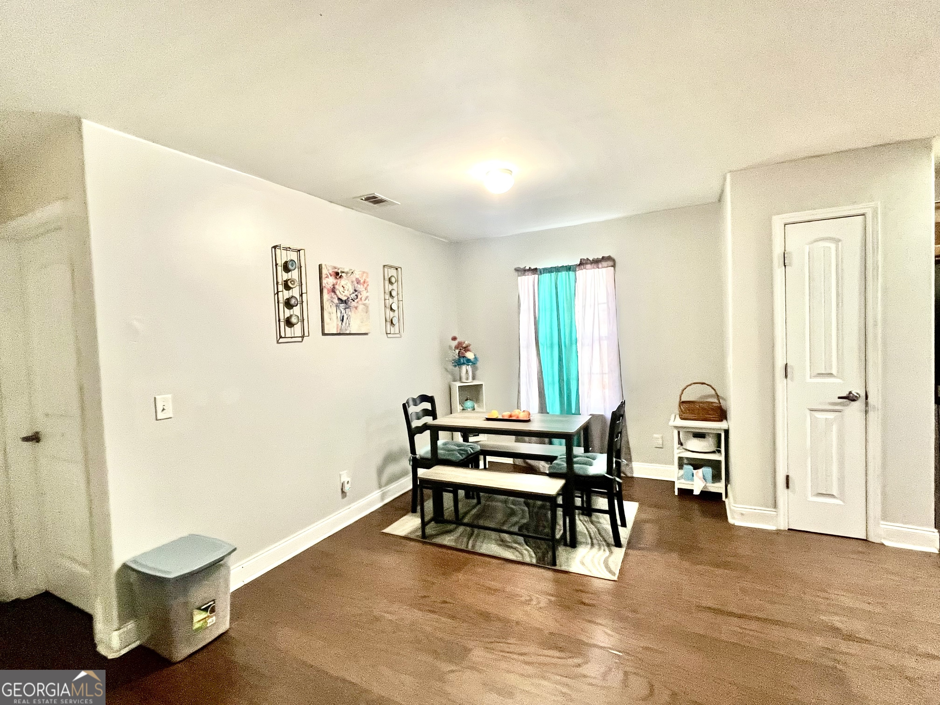 2 Farrington CT