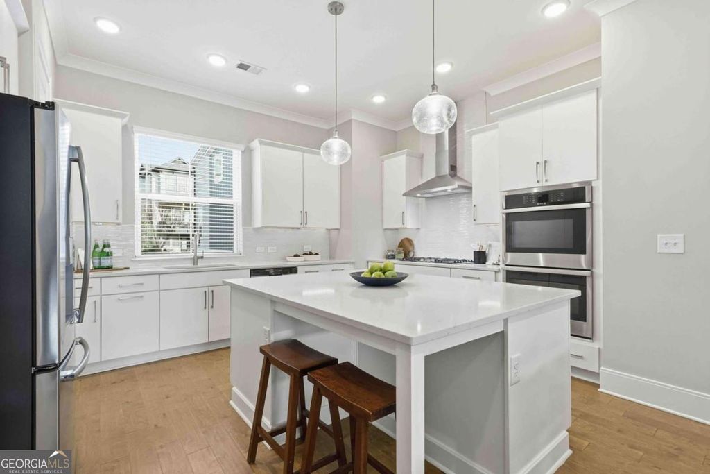 Photo of 826 S Columbia Drive, Decatur, GA 30030 (MLS # 10677850)