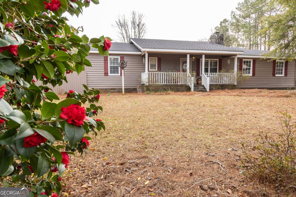 Photo of 202 Daniel Road, Thomaston, GA 30286 (MLS # 10670165)
