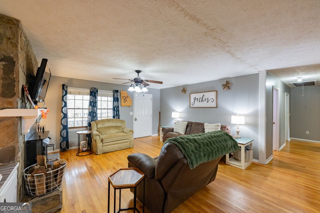 Photo of 202 Daniel Road, Thomaston, GA 30286 (MLS # 10670165)