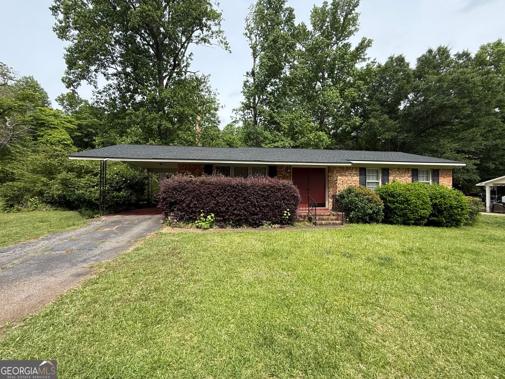 Photo of 133 Alton Drive, Lagrange, GA 30241 (MLS # 10763778)