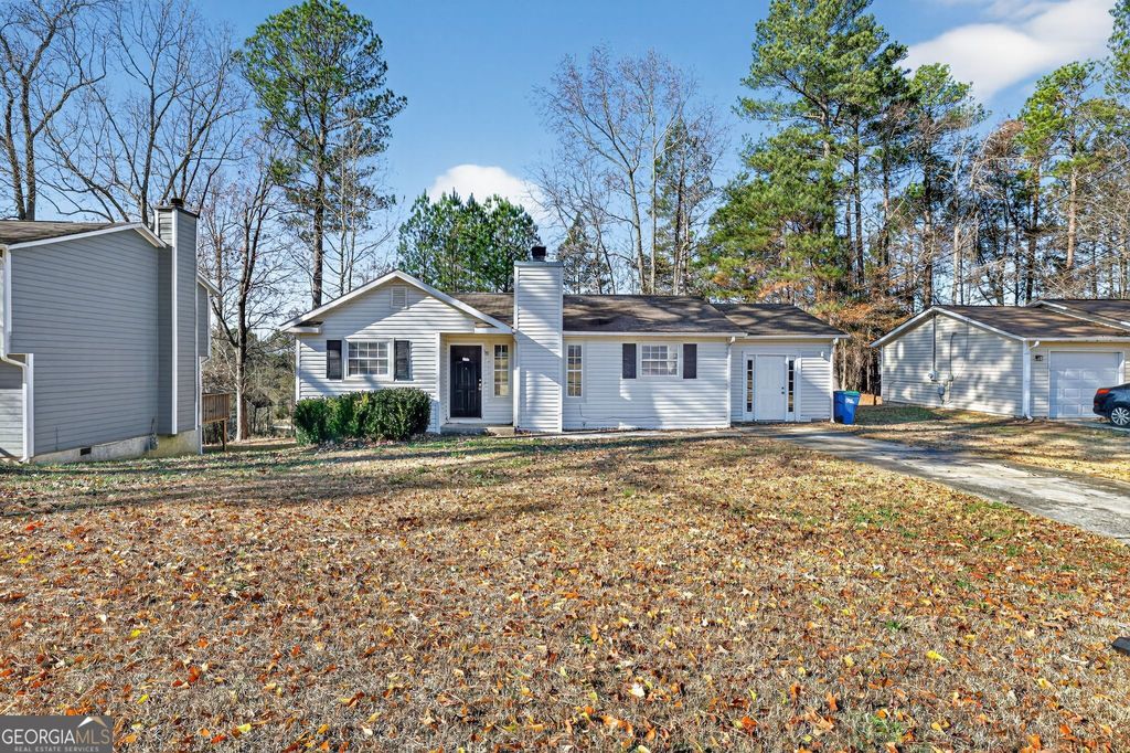 Photo of 2820 Robinson Wood Drive, Riverdale, GA 30296 (MLS # 10662107)