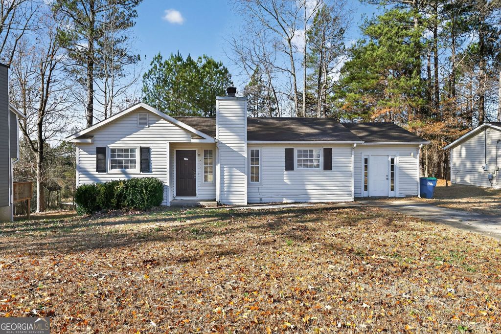 Photo of 2820 Robinson Wood Drive, Riverdale, GA 30296 (MLS # 10662107)