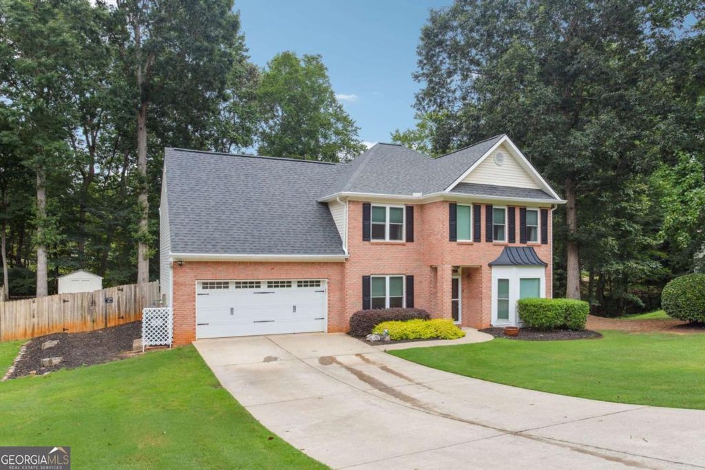 Photo of 6430 N Glen Drive, Cumming, GA 30028 (MLS # 10625197)