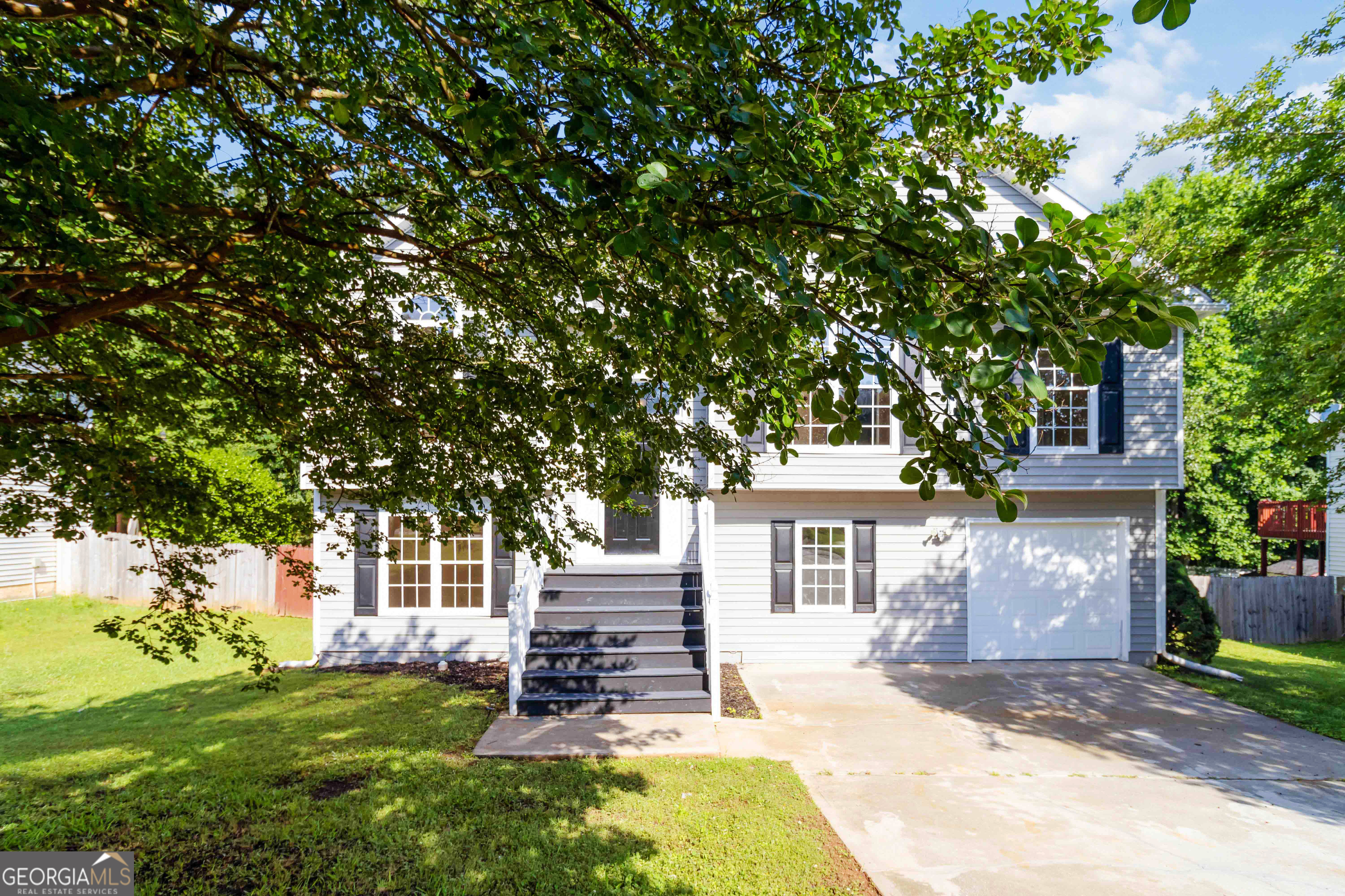 7186 Raintree LOOP
