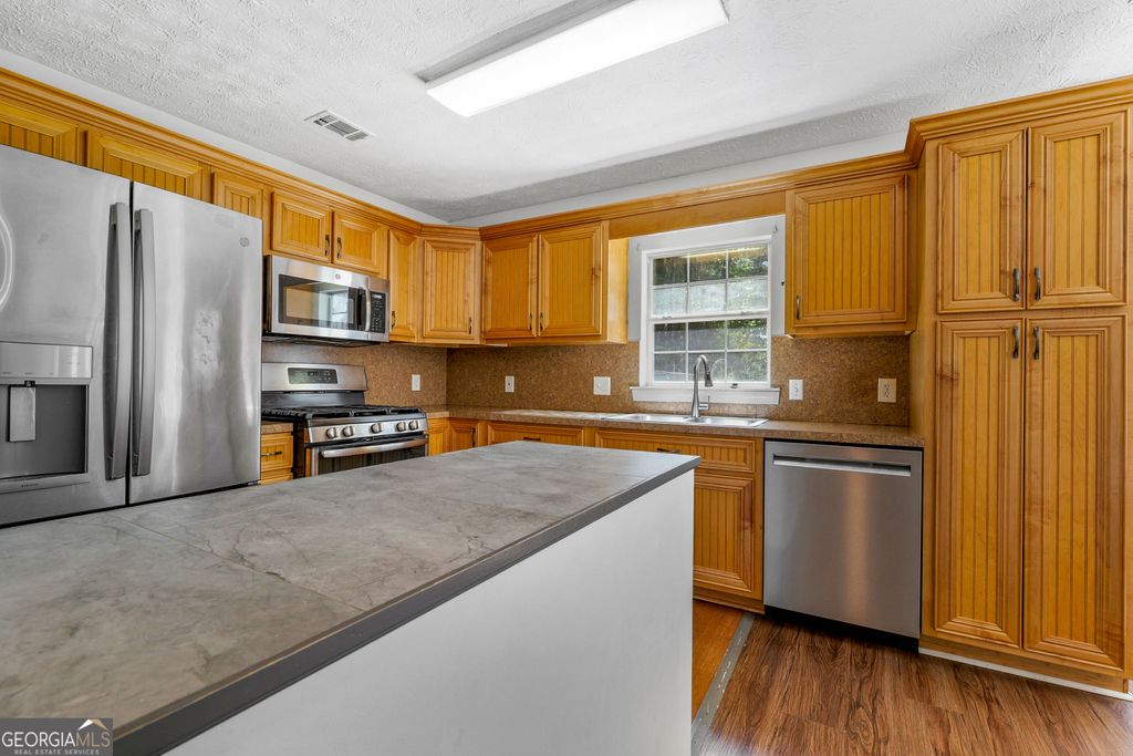 Photo of 108 Nicki Court, Hampton, GA 30228 (MLS # 10714106)