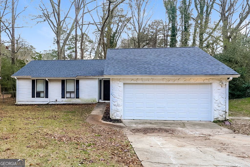 Photo of 596 Post Oak Road, Jonesboro, GA 30238 (MLS # 10679261)