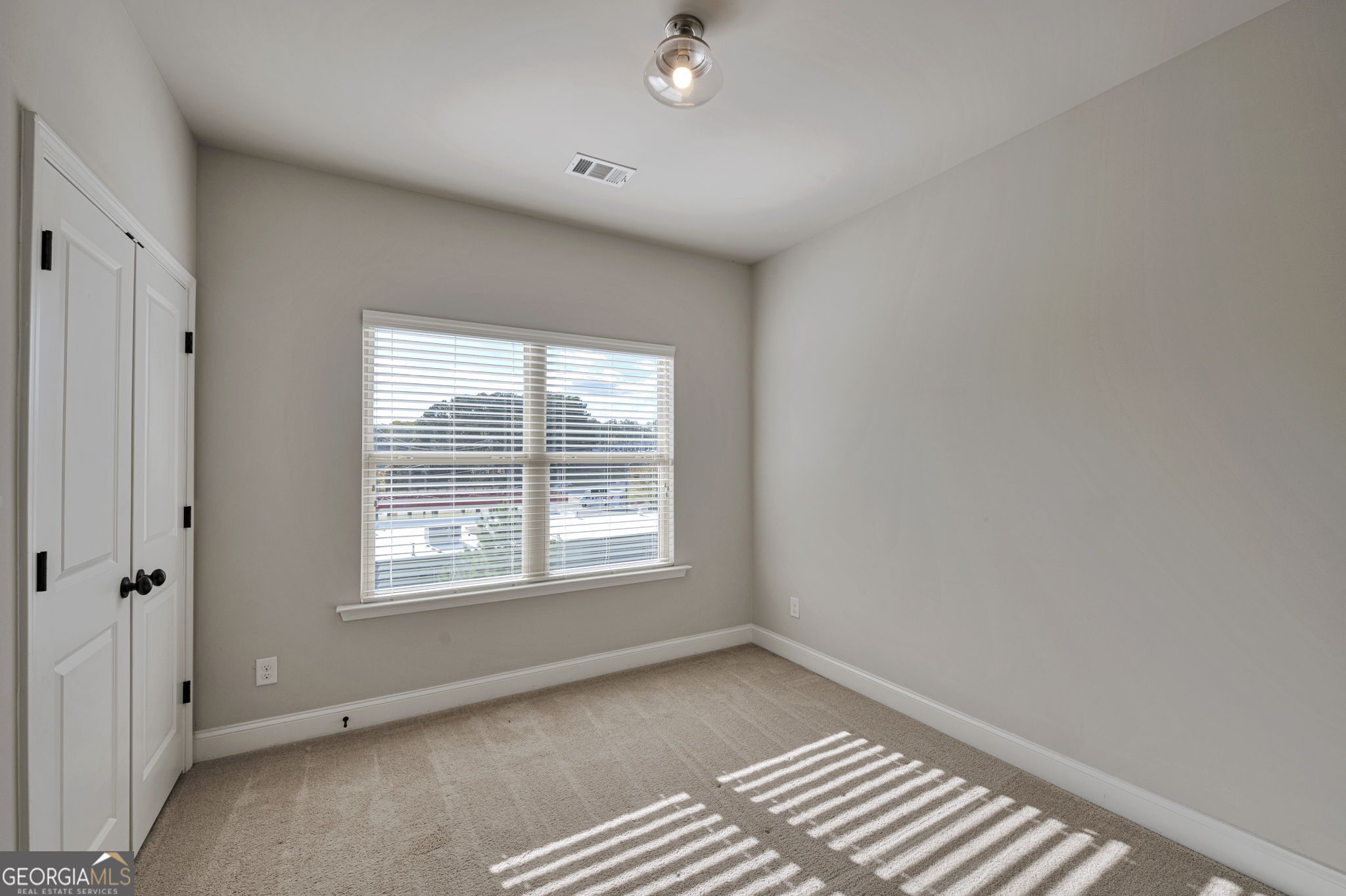 The Gates at King Springs - Residential Lease