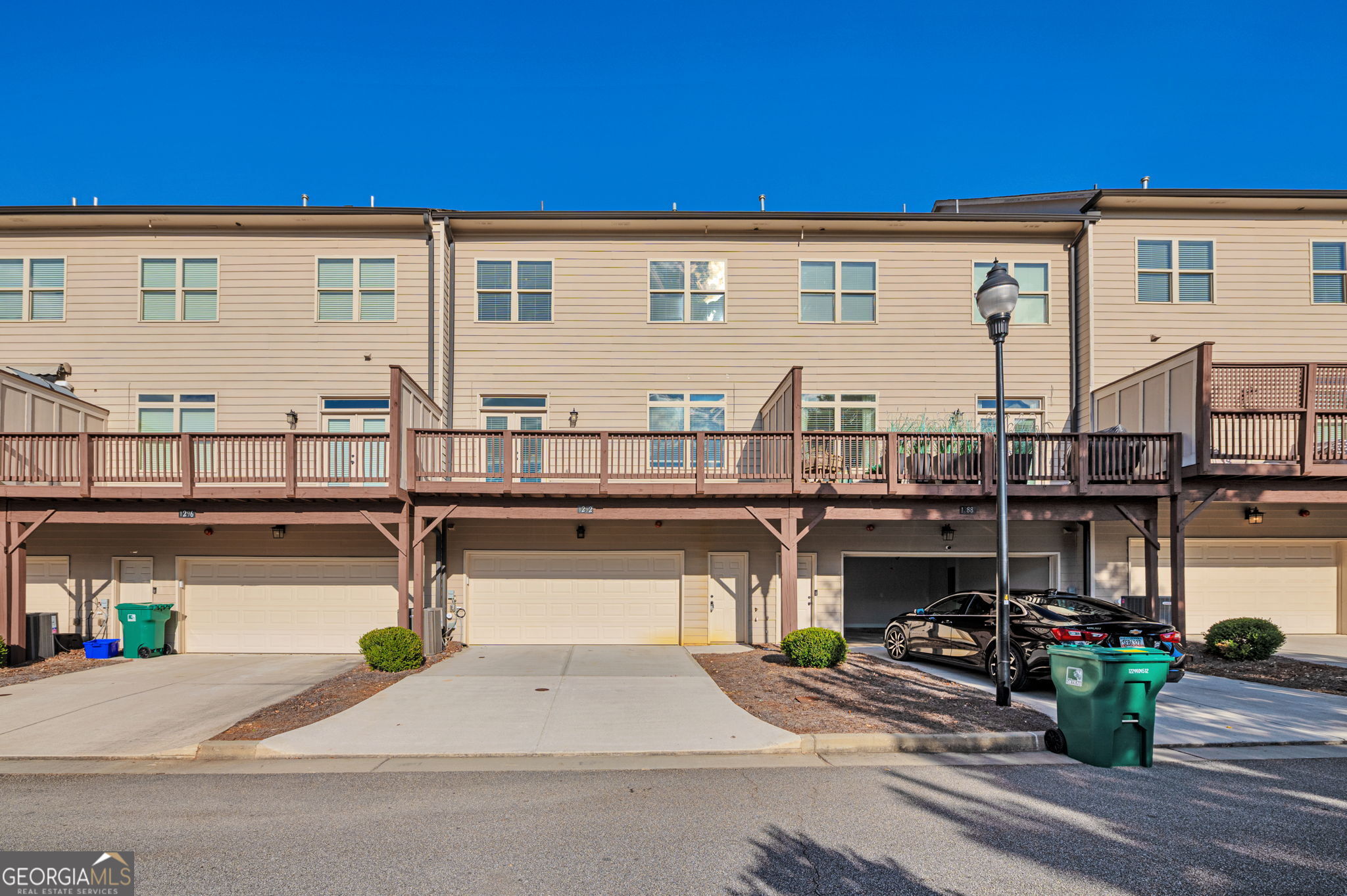 The Gates at King Springs - Residential Lease