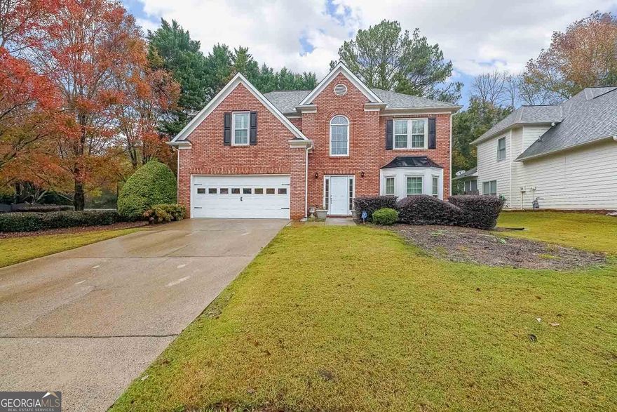2 story traditional close in East Cobb. 4 BR 2.5 bath. Huge Master with separate tub +shower. New carpeting upstairs, hardwoods in DR, LR, FR. New countertops in kitchen. Fenced backyard. Call agent for appointment.