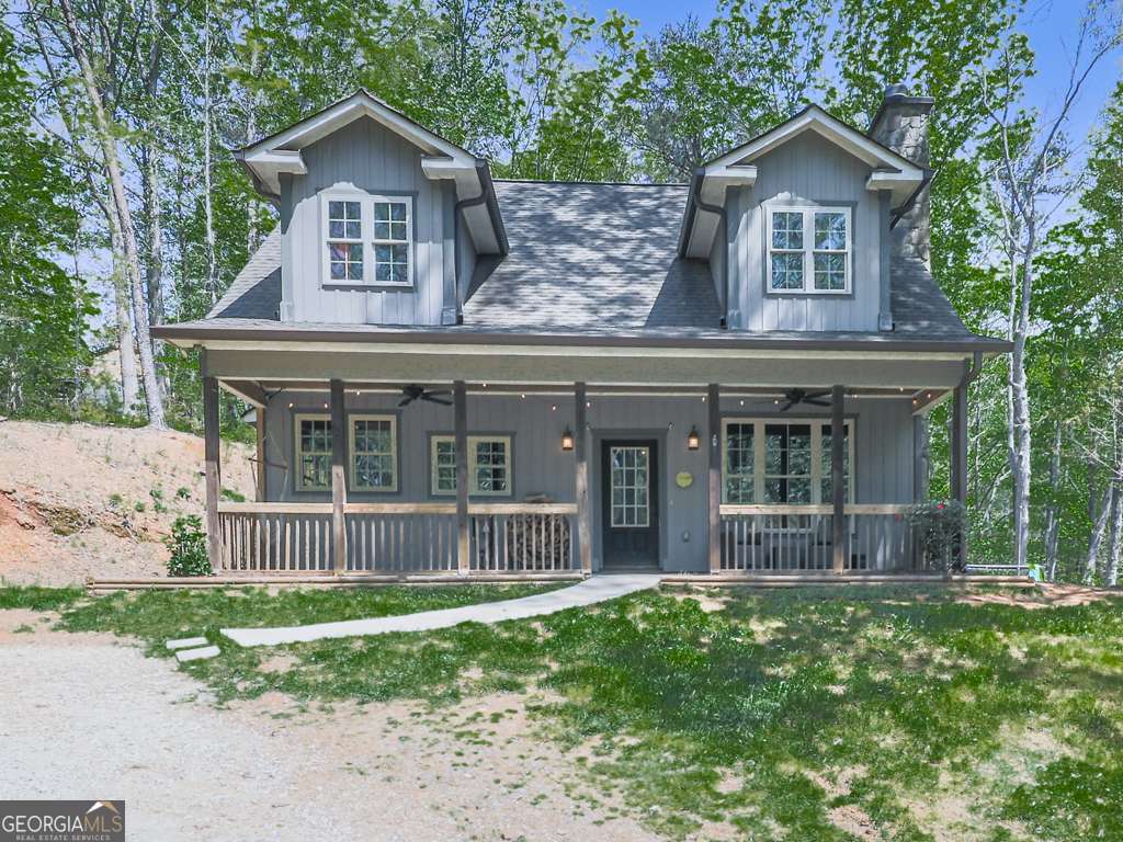 1141 Addington LN