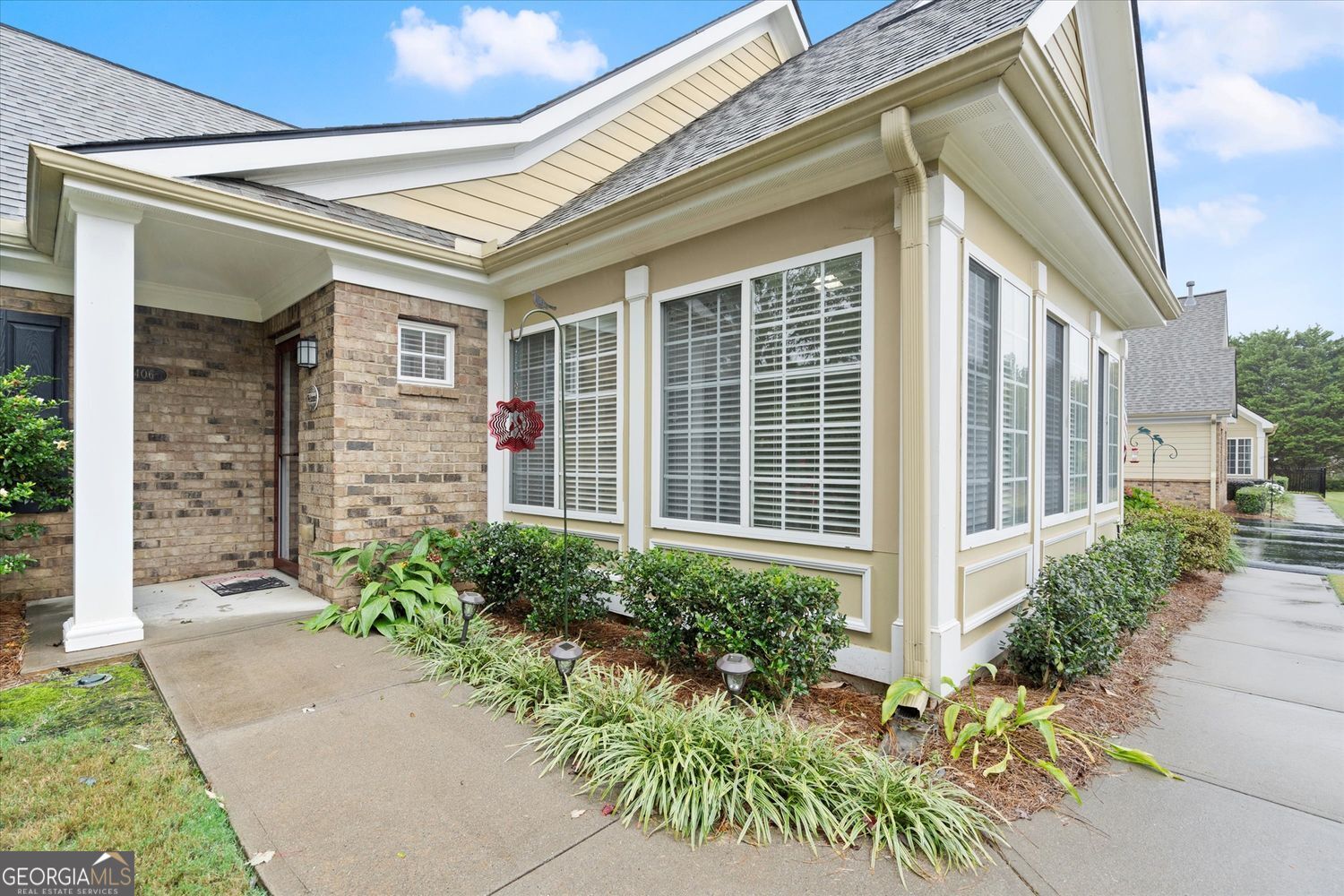 406 Sweet Apple CIR