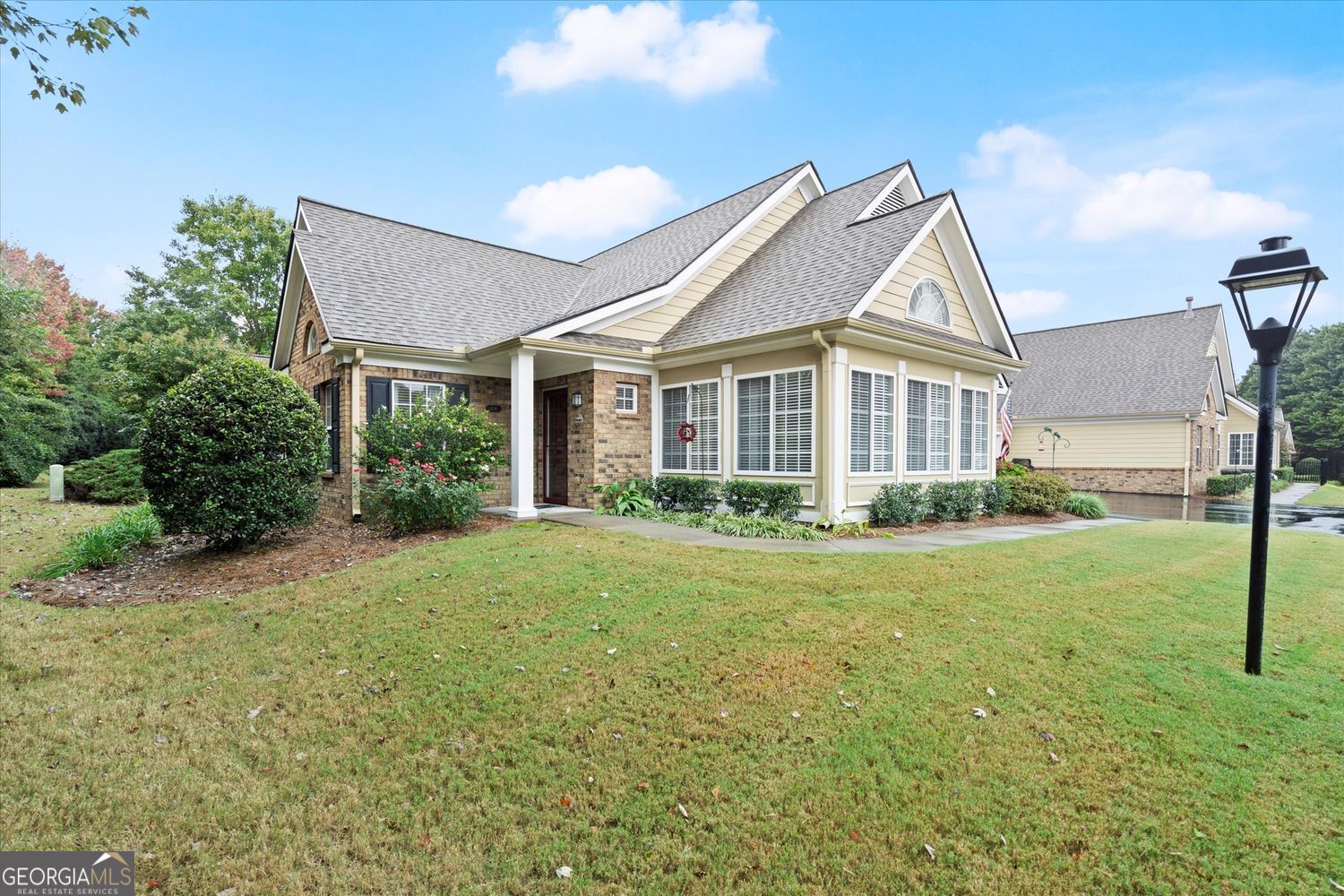 406 Sweet Apple CIR