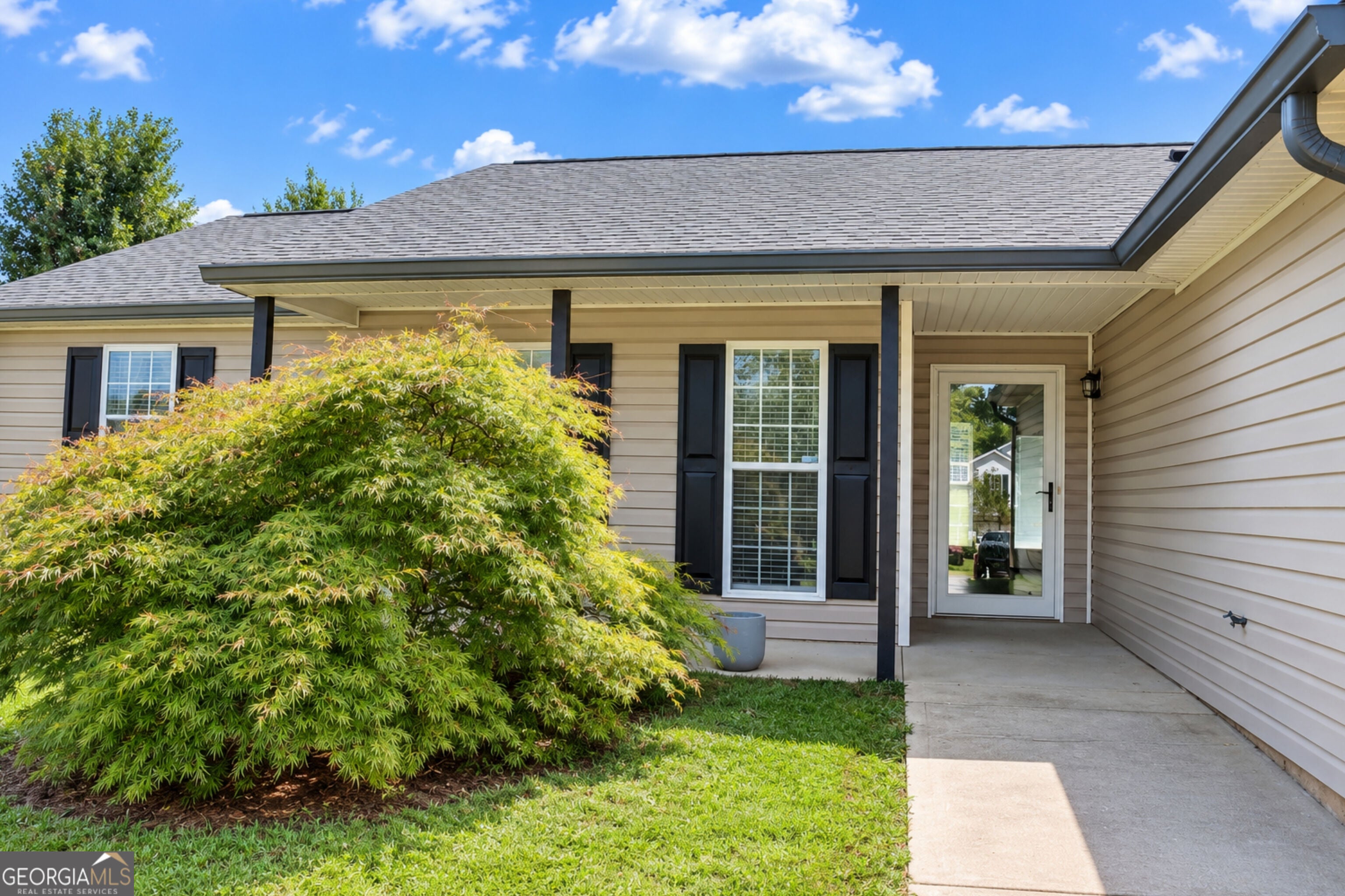 485 Raymond DR