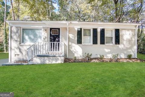 Photo of 914 Mercury Drive NW, Atlanta, GA 30331 (MLS # 10537604)