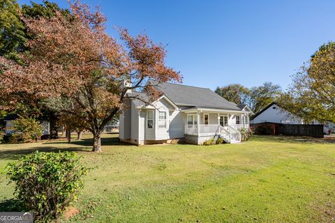 Photo of 11 Magnolia Street, Aragon, GA 30104 (MLS # 10737779)