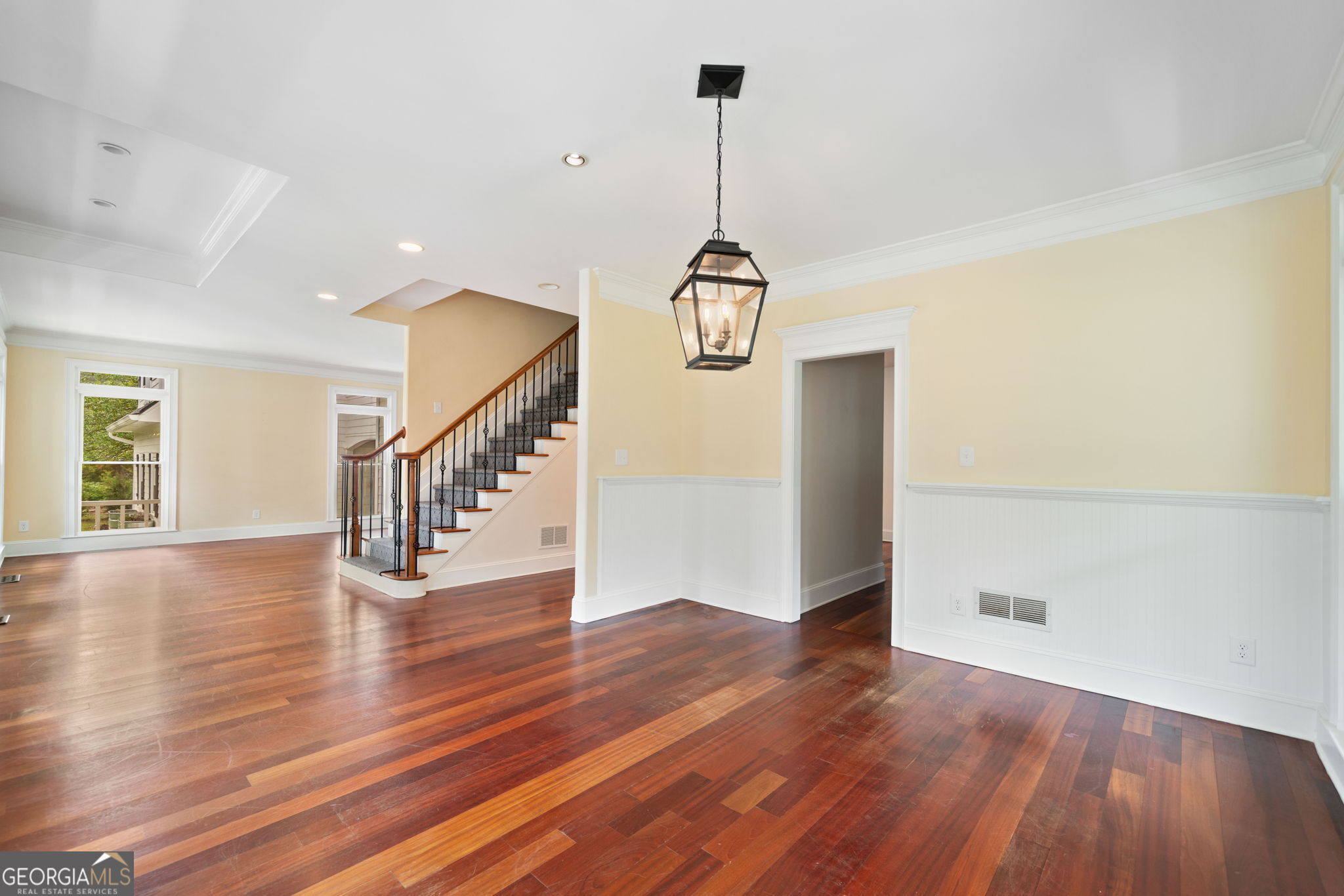 Roswell, Georgia 30075, United States, 4 Bedrooms Bedrooms, ,4 BathroomsBathrooms,Residential,Active,113748