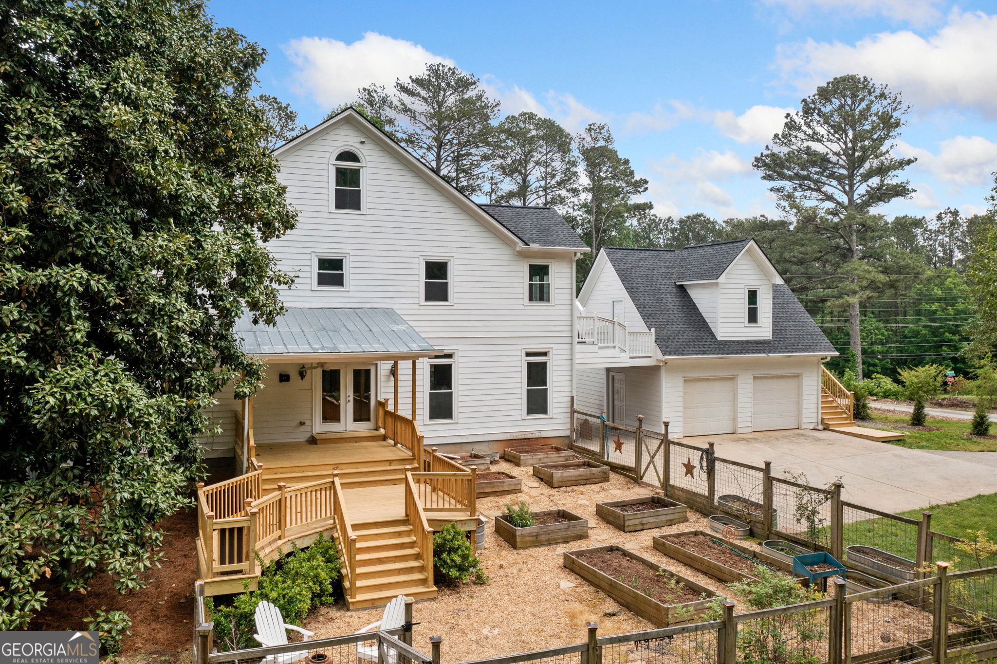 Roswell, Georgia 30075, United States, 4 Bedrooms Bedrooms, ,4 BathroomsBathrooms,Residential,Active,113748