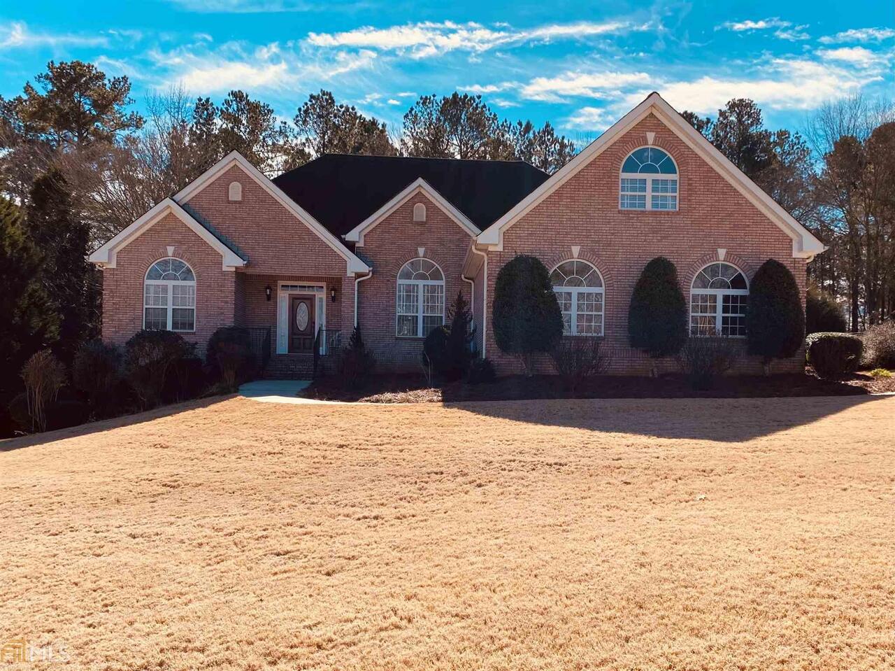 Beautiful all brick ranch in the prestigious Cevera Lakes subdivision. Open floor plan. High Ceilings in magnificent great room. Fresh interior paint. Sunroom. Upgraded kitchen with stainless steel appliances. Master on main with large master suite. Bonus room with full bath. Full unfinished basement. Covered patio. Beautiful landscaped yard. Ready for immediate occupancy.