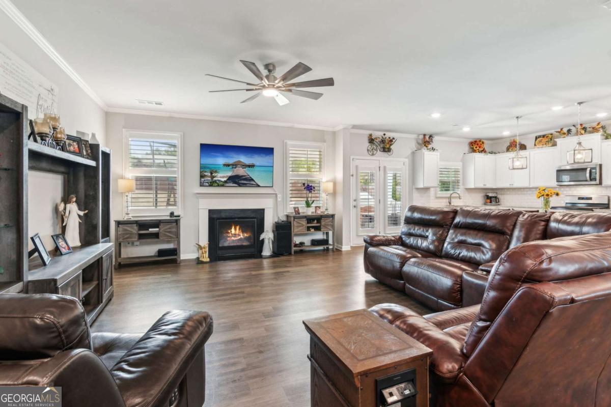 4365 Sunflower CIR