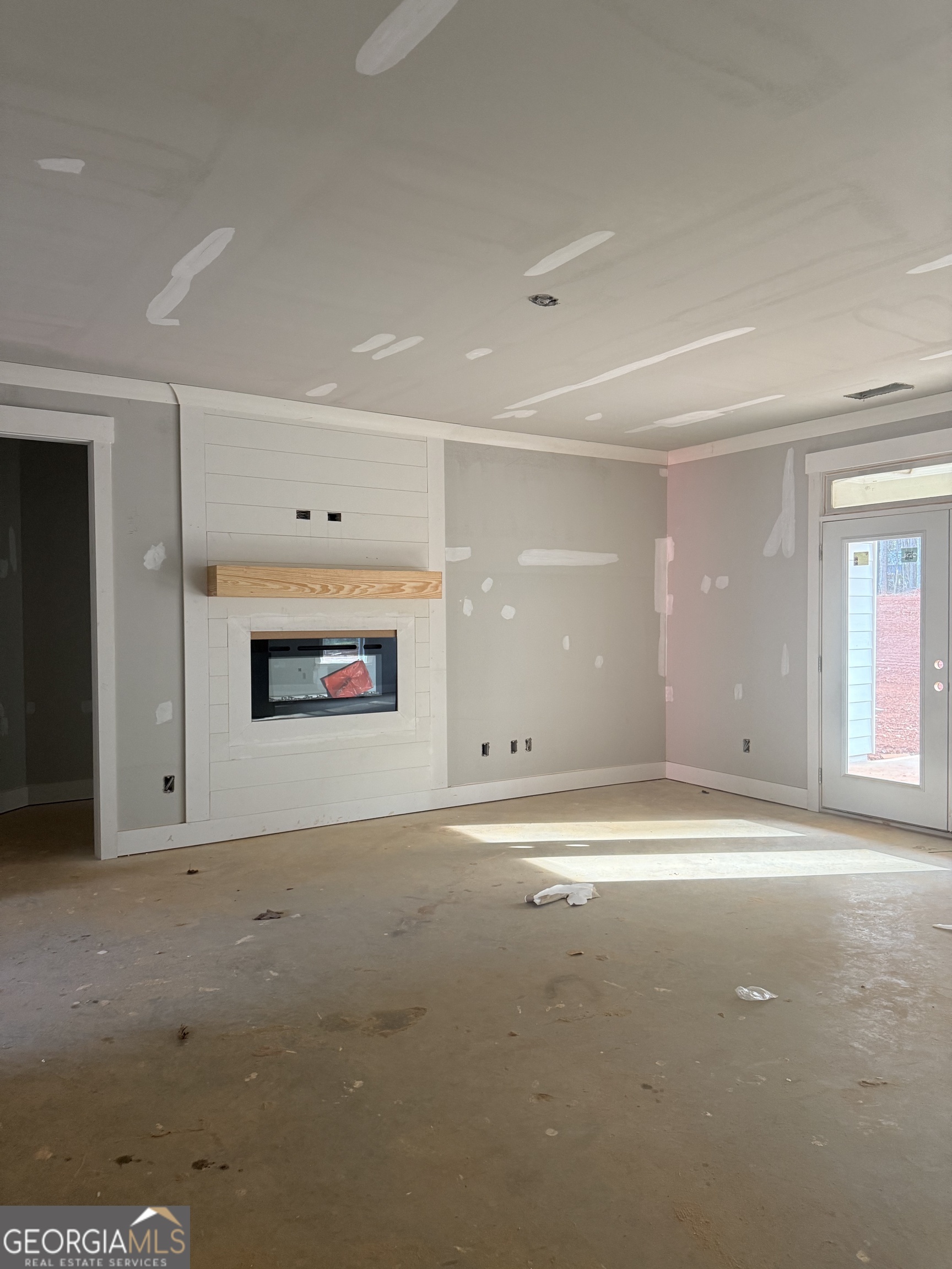 400 Tanners Bridge RD