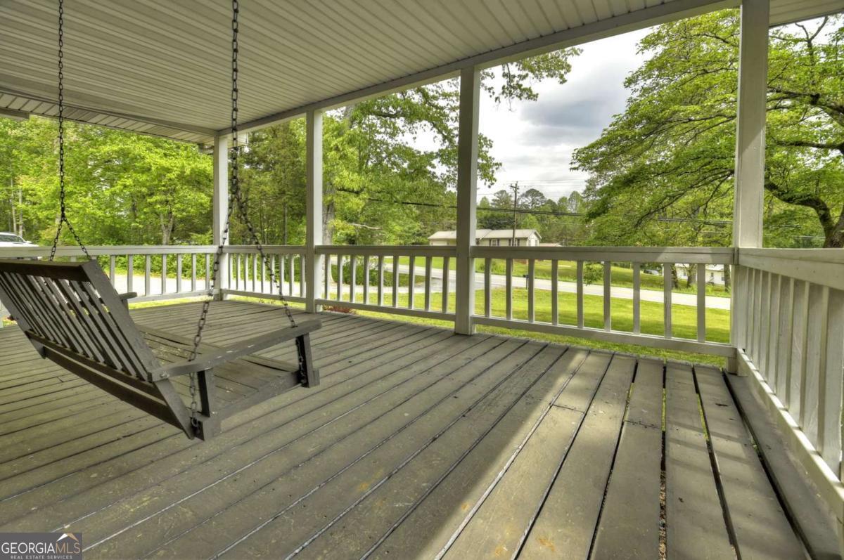 868 Sugar Creek RD