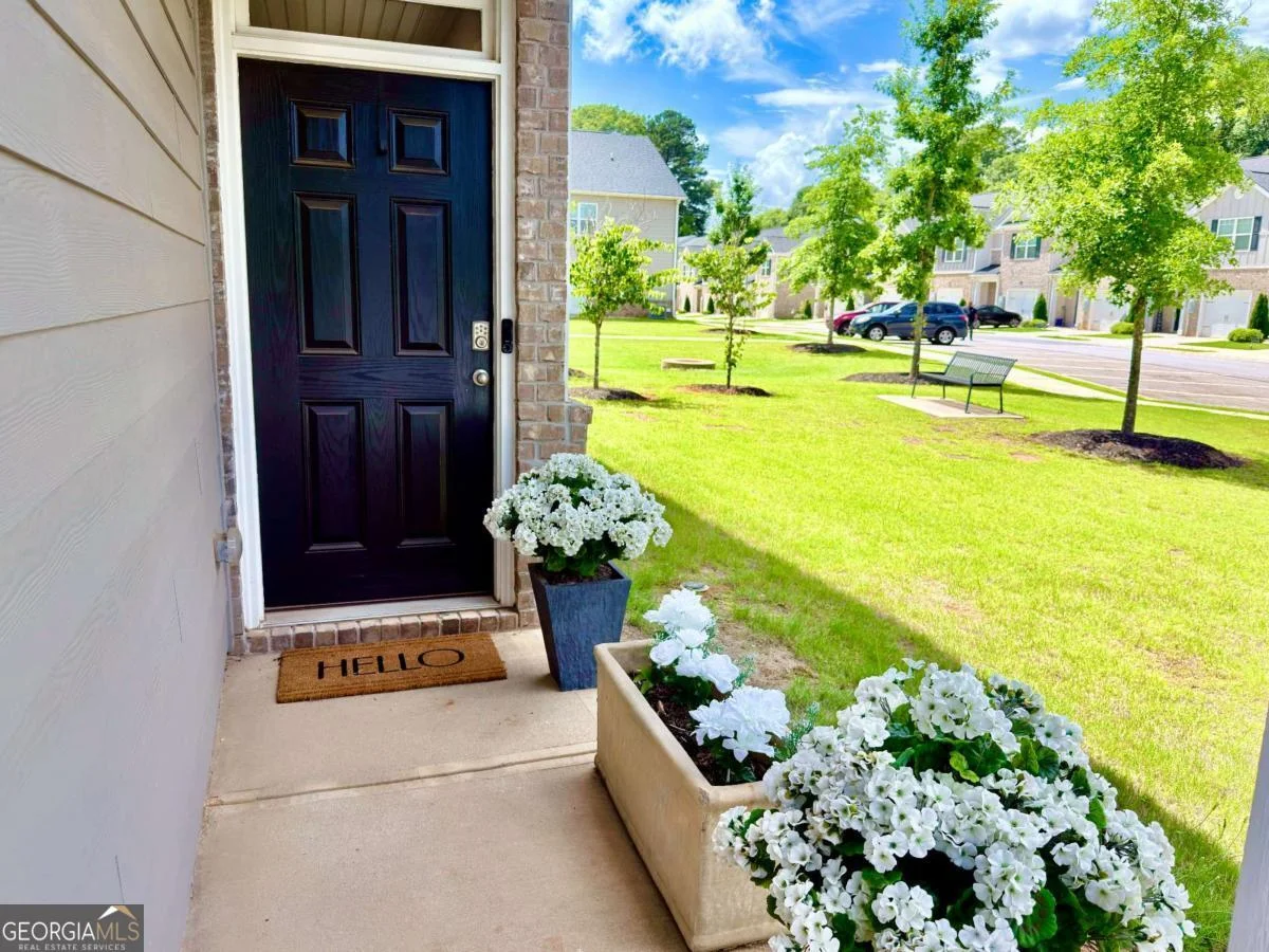 111 Hampton Circle